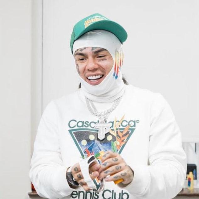 6ix9ine’s Style and Dummy Vapes: A Fusion of Artistry and Innovation - Dummy Vapes